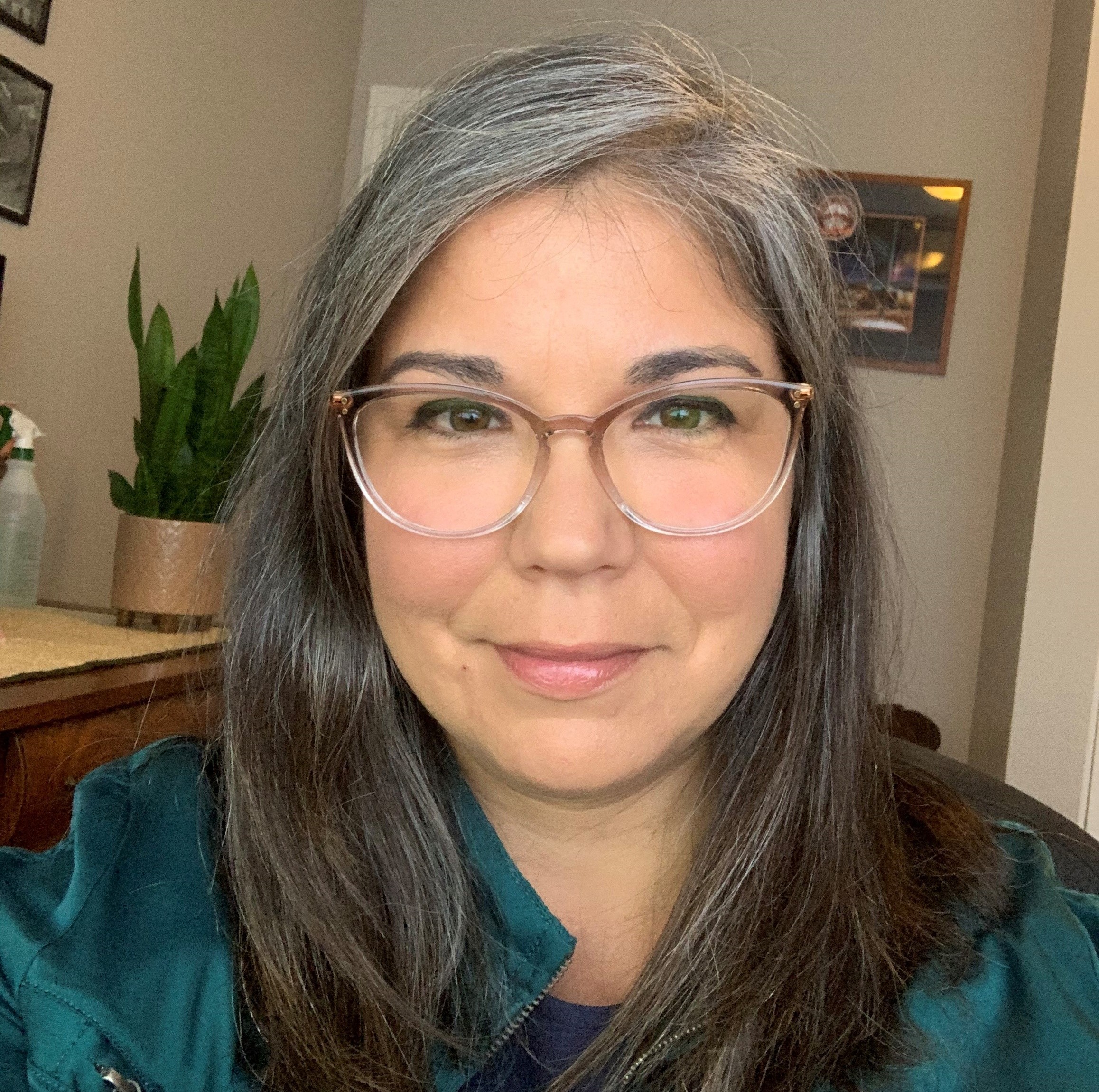 Photo of Jennifer Passy