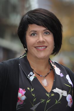 Photo of Andrea Bourrie