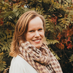 Photo of Claire Dodds
